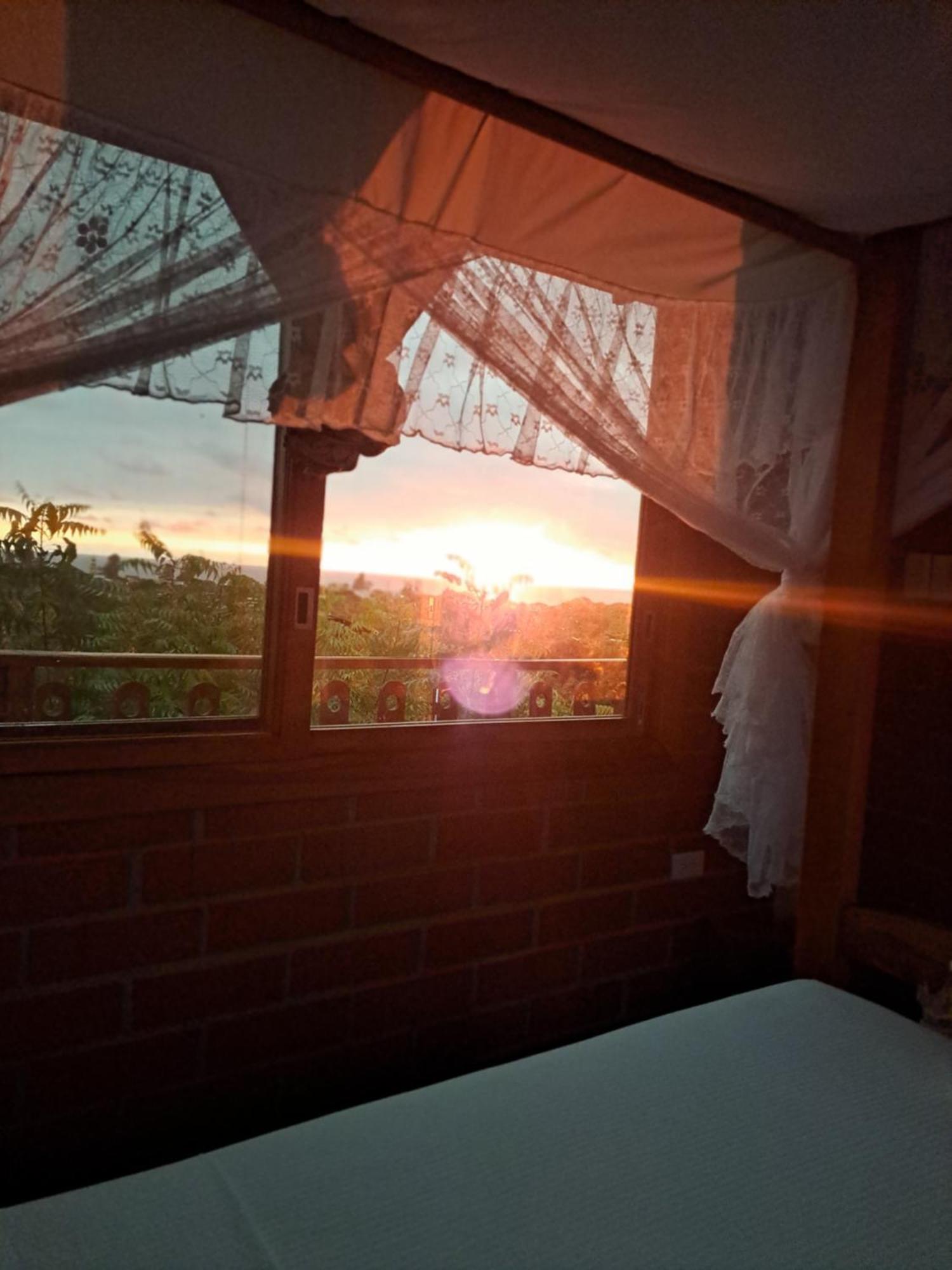 Marybutch Hotel Manglaralto Luaran gambar